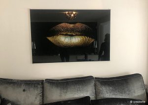 Plexiglas plaat met gouden lippen